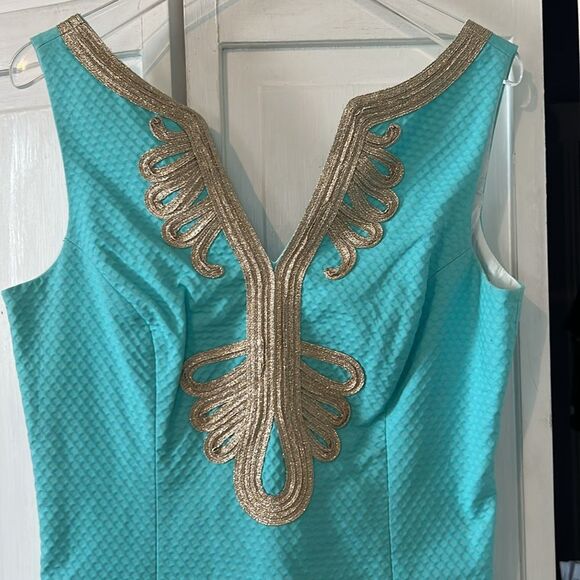 Lilly Pulitzer Janice Shift Dress in Turquoise with Gold Accents - Size 4 - Picture 3 of 9